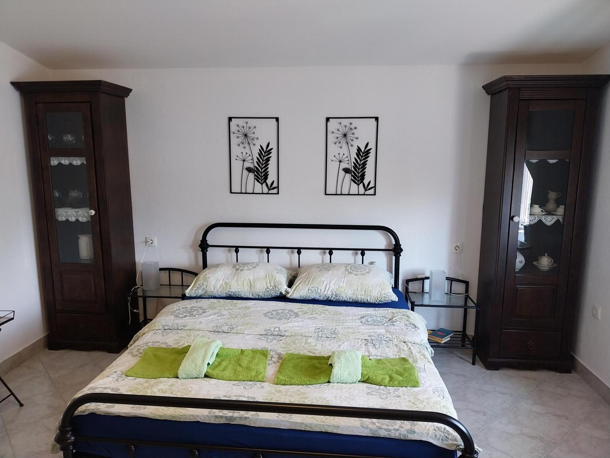 Apartment Ada Bed & Breakfast Gračac Chambre photo